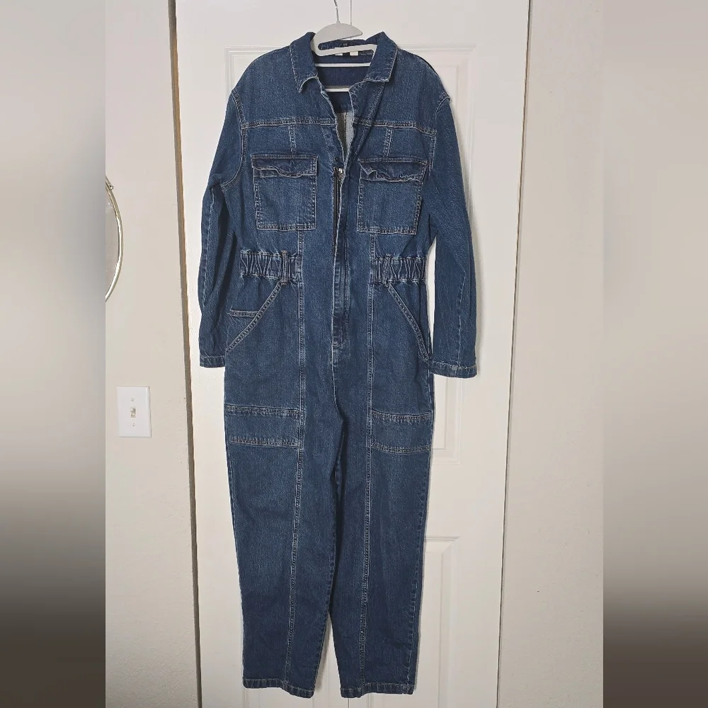 Universal Thread Blue Denim Jumpsuit - Picture 1 of 3